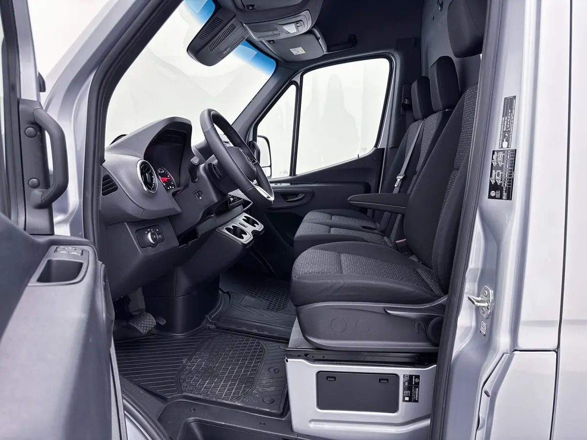 317 1.9 CDI L3H2 Navigatie Elektrische schuifdeur Adaptieve cruise control LED Achteruitrijcamera Betimmering Adaptieve Cruise Control