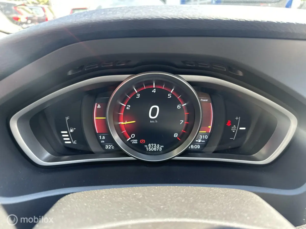 2.0 T2|Navigatie|Parkeersensoren|Digitaal Instrumentenpaneel