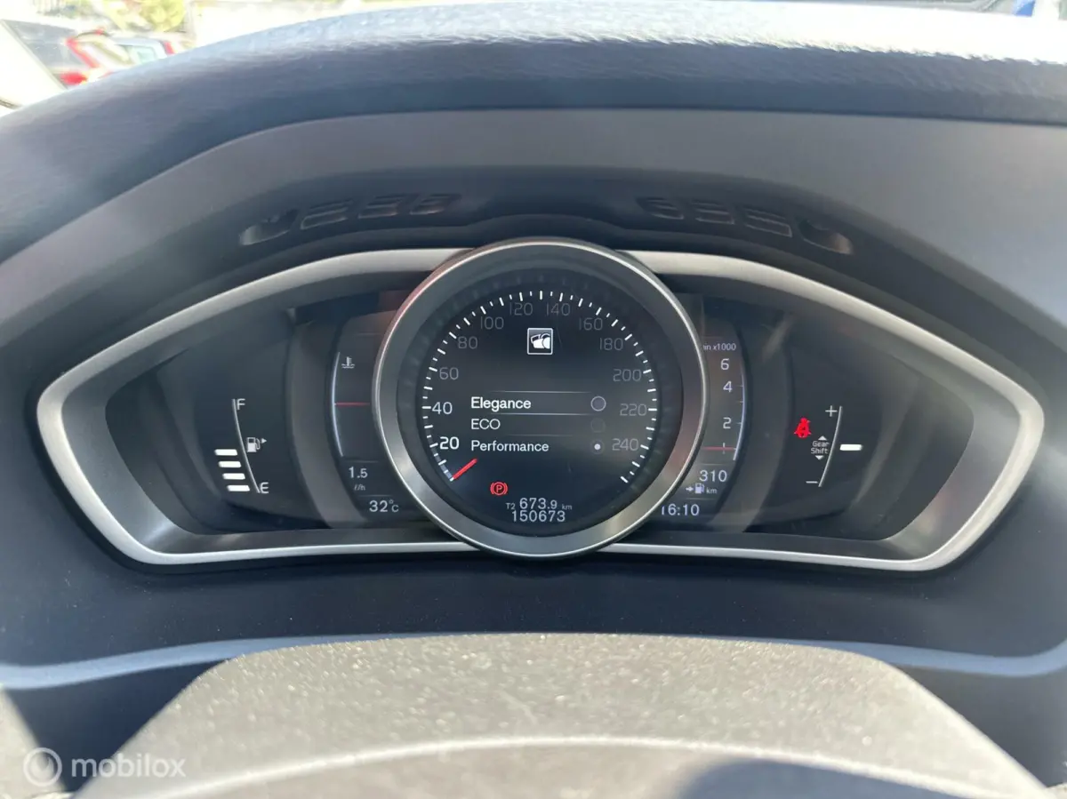 2.0 T2|Navigatie|Parkeersensoren|Digitaal Instrumentenpaneel