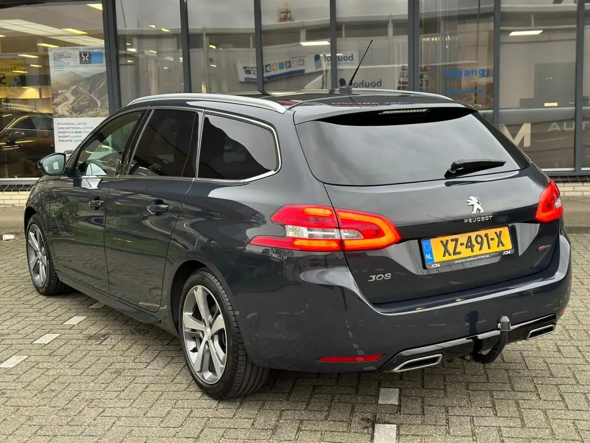 1.5 BlueHDi Blue Lease GT-Line / PANO