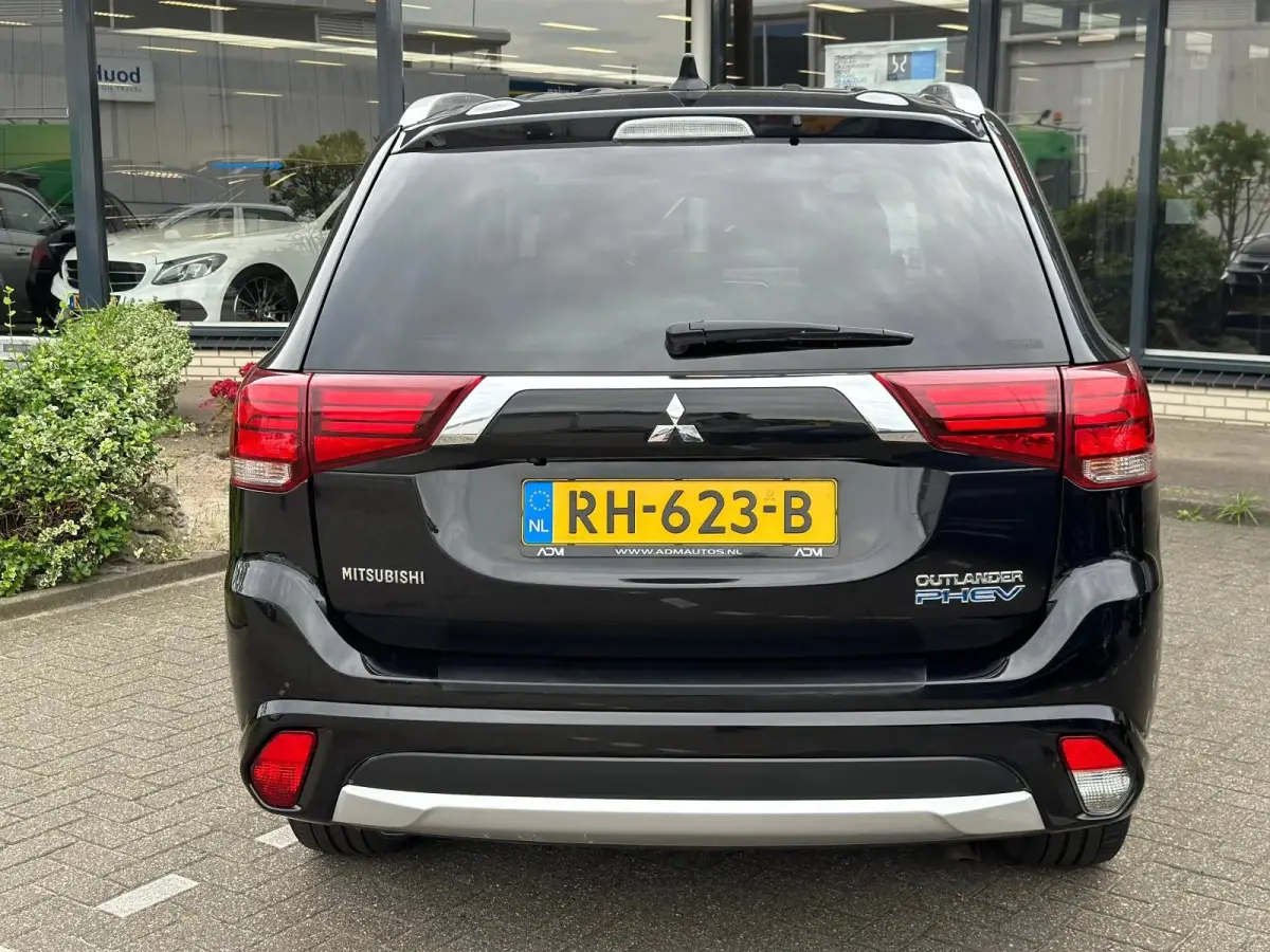 2.0 PHEV Pure