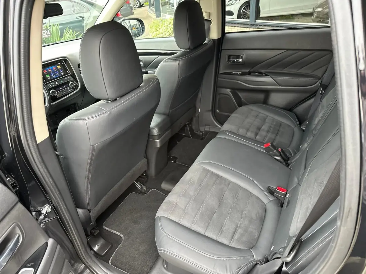 2.0 PHEV Pure