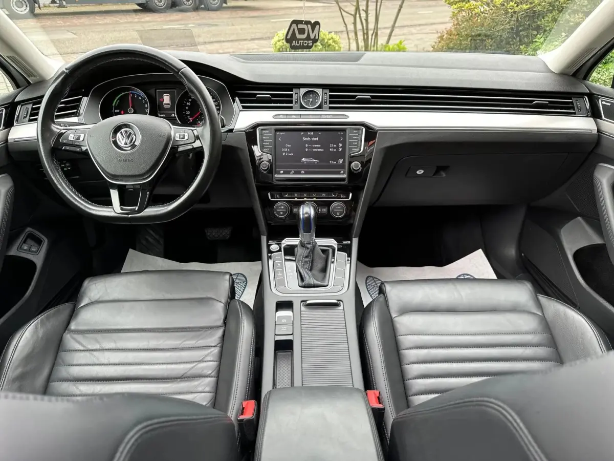 1.4 TSI GTE Highline / PANO / Leder bekleding / Head up