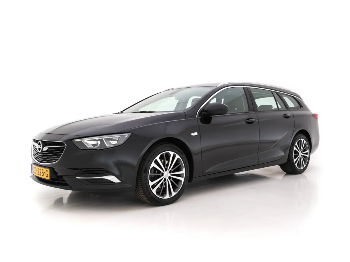 1.5 Turbo Business Executive Aut. *NAVI-FULLMAP | LEATHER-FABRIC | KEYLESS | DAB+ | SPORT-SEATS  | ECC | PDC | CRUISE | TOWBAR | CARPLAY | 18''ALU*