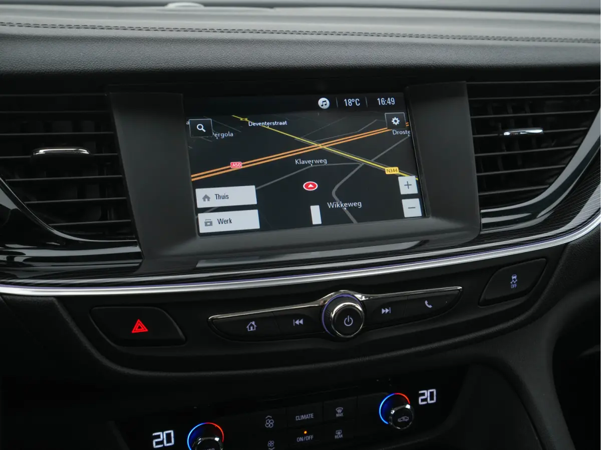 1.5 Turbo Business Executive Aut. *NAVI-FULLMAP | LEATHER-FABRIC | KEYLESS | DAB+ | SPORT-SEATS  | ECC | PDC | CRUISE | TOWBAR | CARPLAY | 18''ALU*