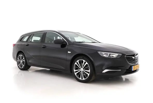1.5 Turbo Business Executive Aut. *NAVI-FULLMAP | LEATHER-FABRIC | KEYLESS | DAB+ | SPORT-SEATS  | ECC | PDC | CRUISE | TOWBAR | CARPLAY | 18''ALU*