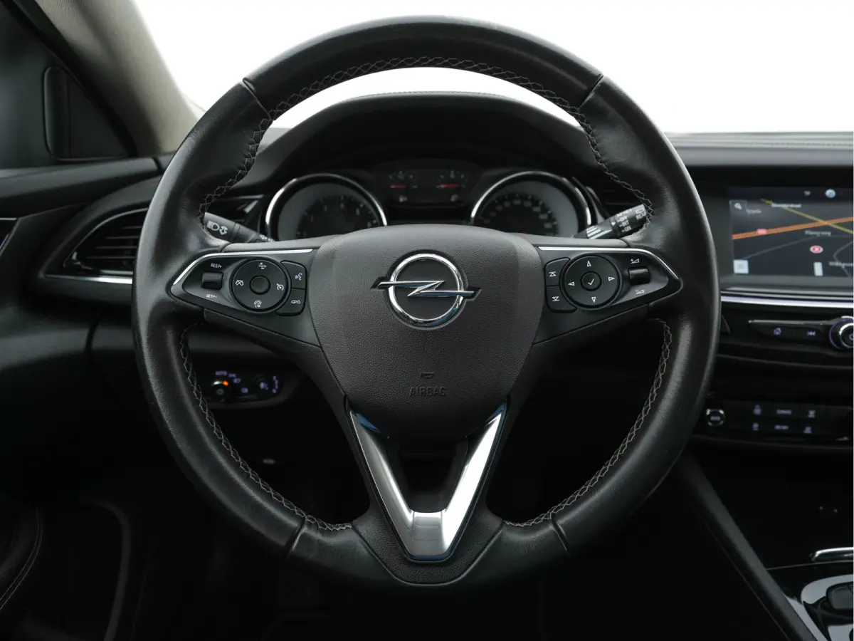 1.5 Turbo Business Executive Aut. *NAVI-FULLMAP | LEATHER-FABRIC | KEYLESS | DAB+ | SPORT-SEATS  | ECC | PDC | CRUISE | TOWBAR | CARPLAY | 18''ALU*
