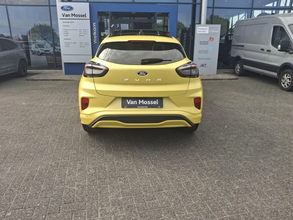 Premium 44 kWh | 170PK | Panoramadak | 19'' lichtmetalen velgen | Adaptive Cruisecontrol | Dodehoekdetectie | Cyber Yellow | Demovoertuig