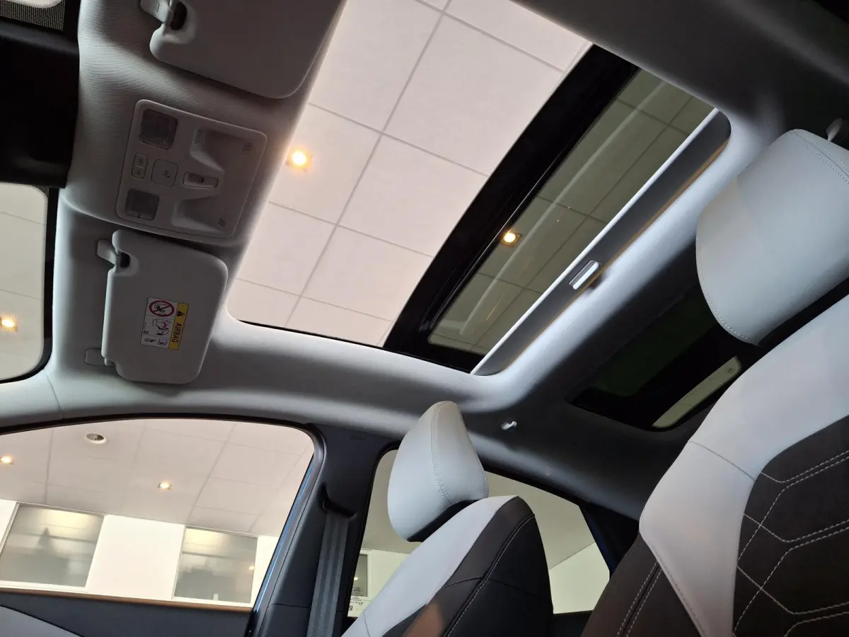 Premium 44 kWh | €3000 Ford voordeel | Nieuw te bestellen| Panoramadak | Winter Pack | Afneembare Trekhaak | Adaptive cruise control | Dodehoekdetectie |