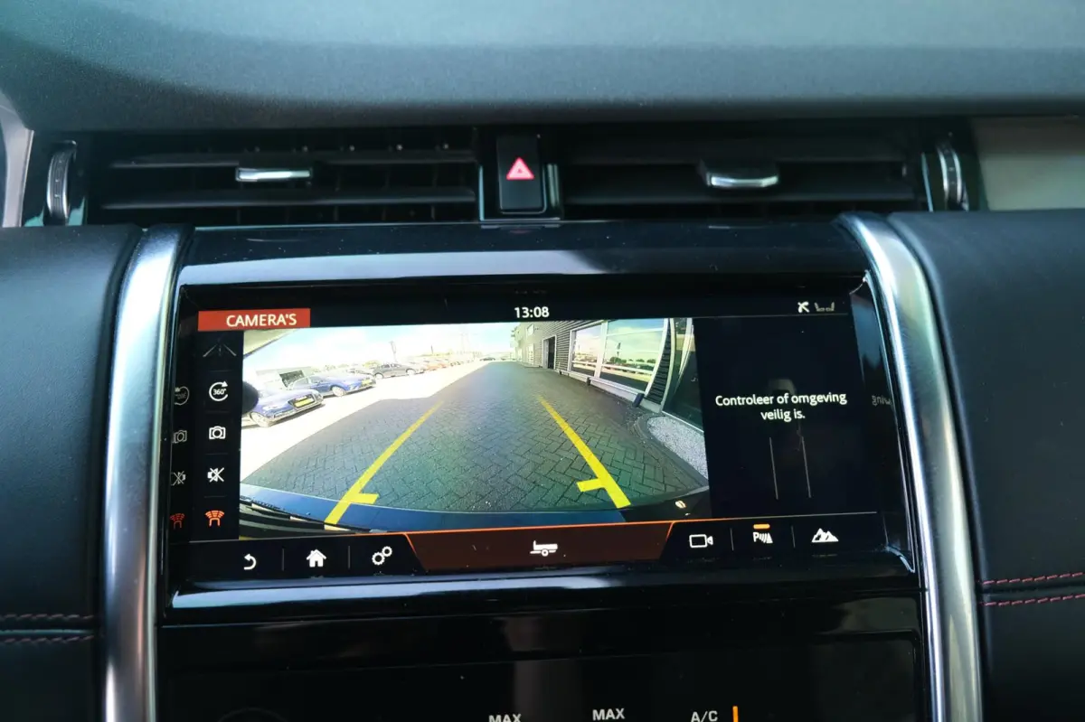 D180 2.0 R-Dynamic S Facelift Navi Cam Led Volleder Pdc Trekhaak Memory