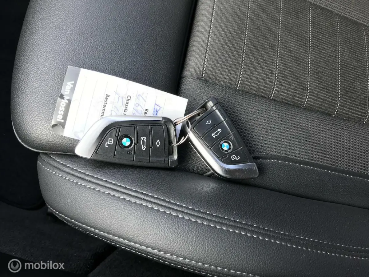 330i Business Edition M-Pakket 258PK