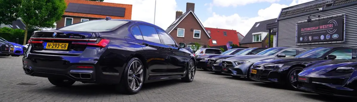 M760Li xDrive High Executive | Massage | TV | Koelbox | HuD | BMW Drive Assisted | 360 cam | Stoelkoeling | Bowers |
