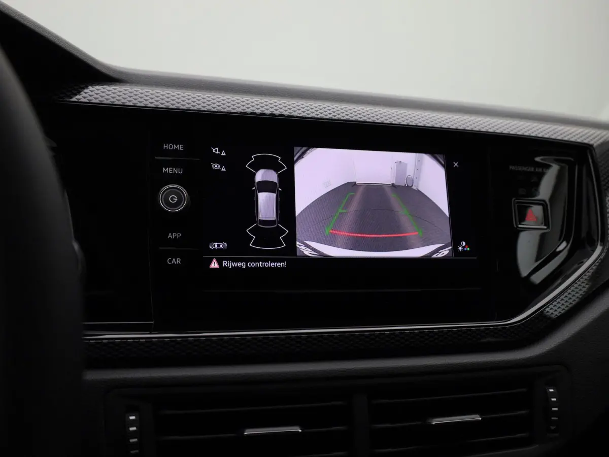 1.0 TSI Life Edition 116PK Fysieke voorraad auto | Direct leverbaar | Keyless | Privacy glas | Digitale cockpit | Achteruitrij camera | Parkeersensoren achter