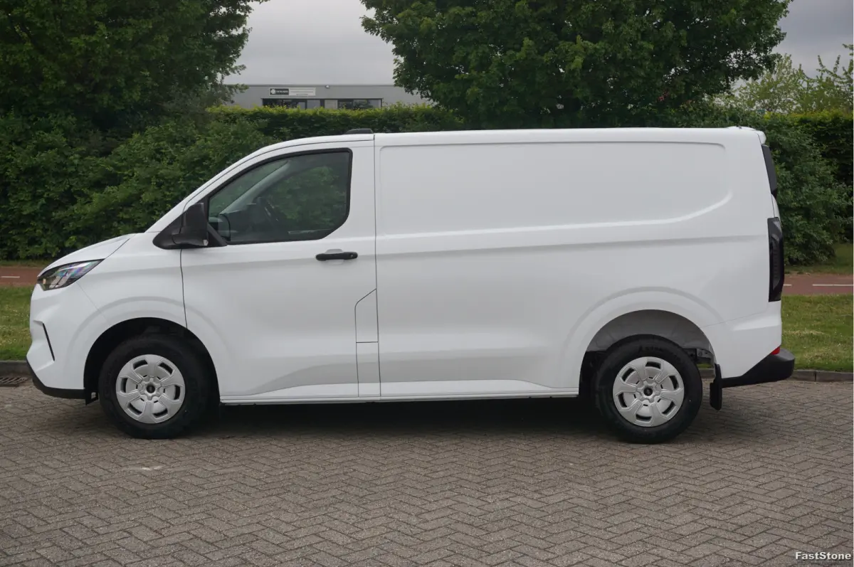 320S 136PK Trend AUT BPM VRIJ!! Apple CP/Android A,  Achterklep, 2800KG Trekgewicht!! NR. 253