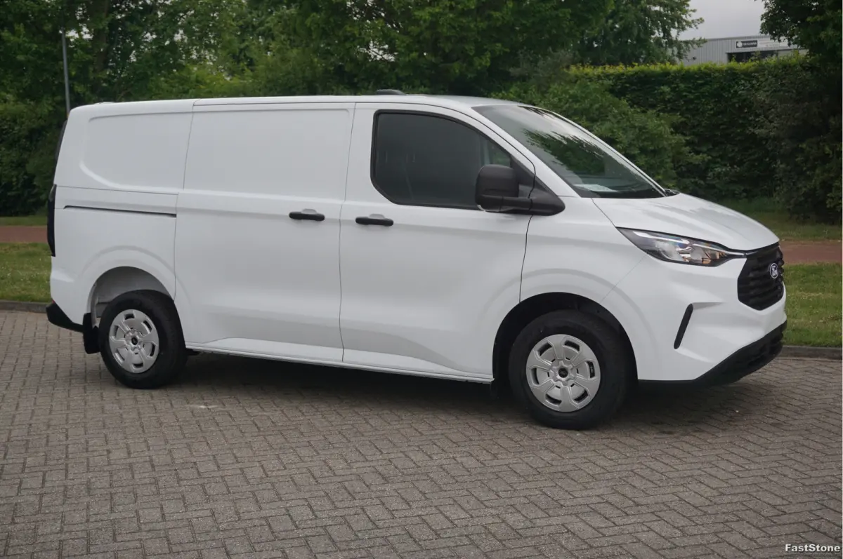 320S 136PK Trend AUT BPM VRIJ!! Apple CP/Android A,  Achterklep, 2800KG Trekgewicht!! NR. 253