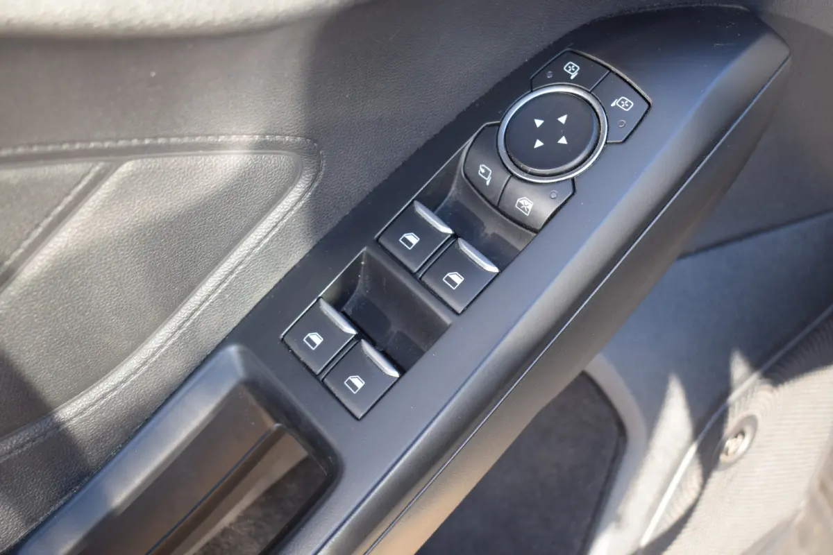 1.0 EcoBoost Hybrid Active Business