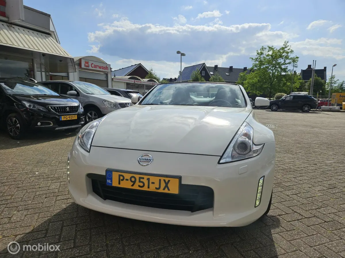 3.7 V6 Pack
