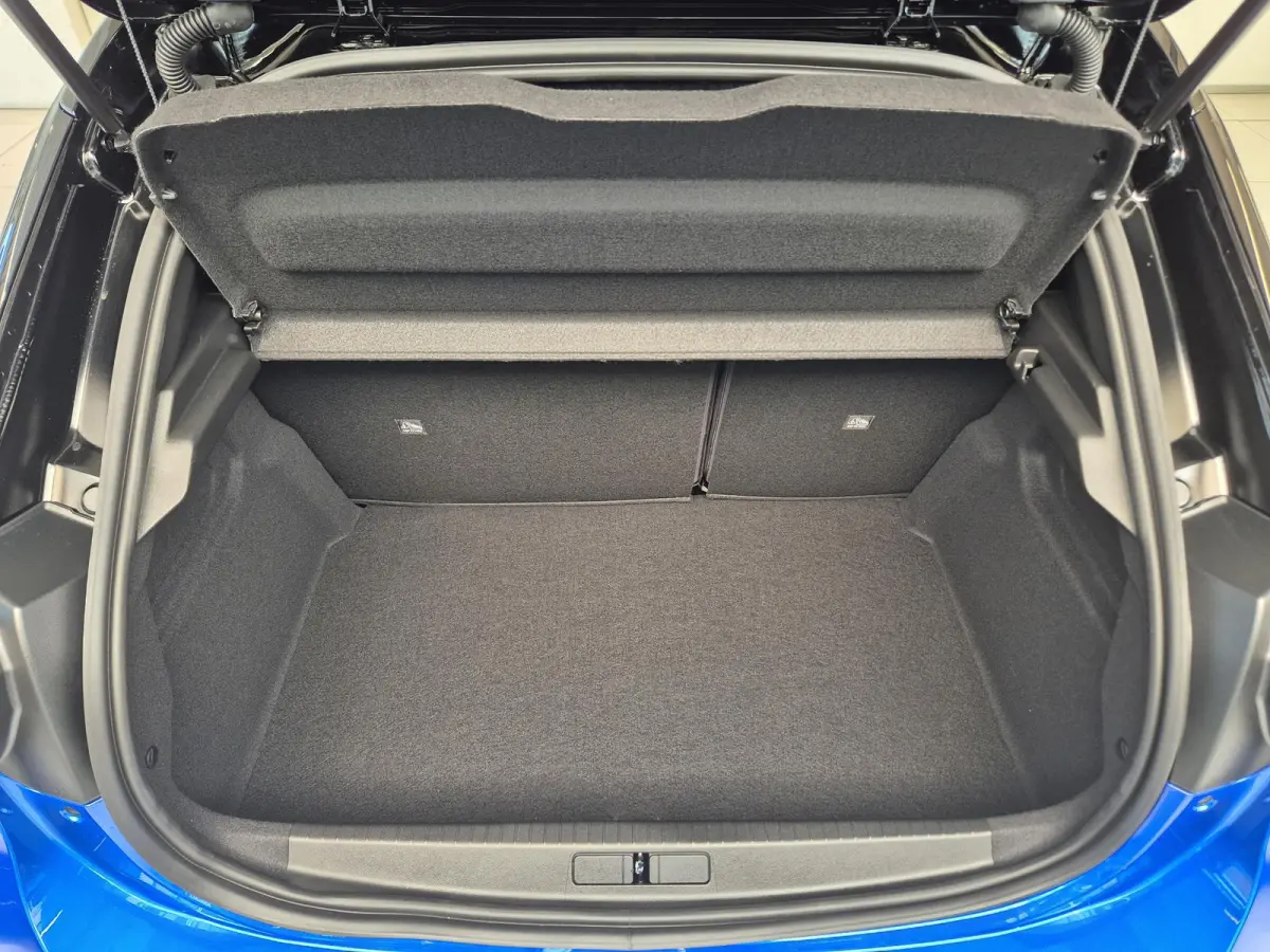 1.2 Turbo Hybrid Yes Automaat | Apple Carplay/Android Auto | Parkeersensoren Achter | Stoelverwarming | Stuurverwarming |
