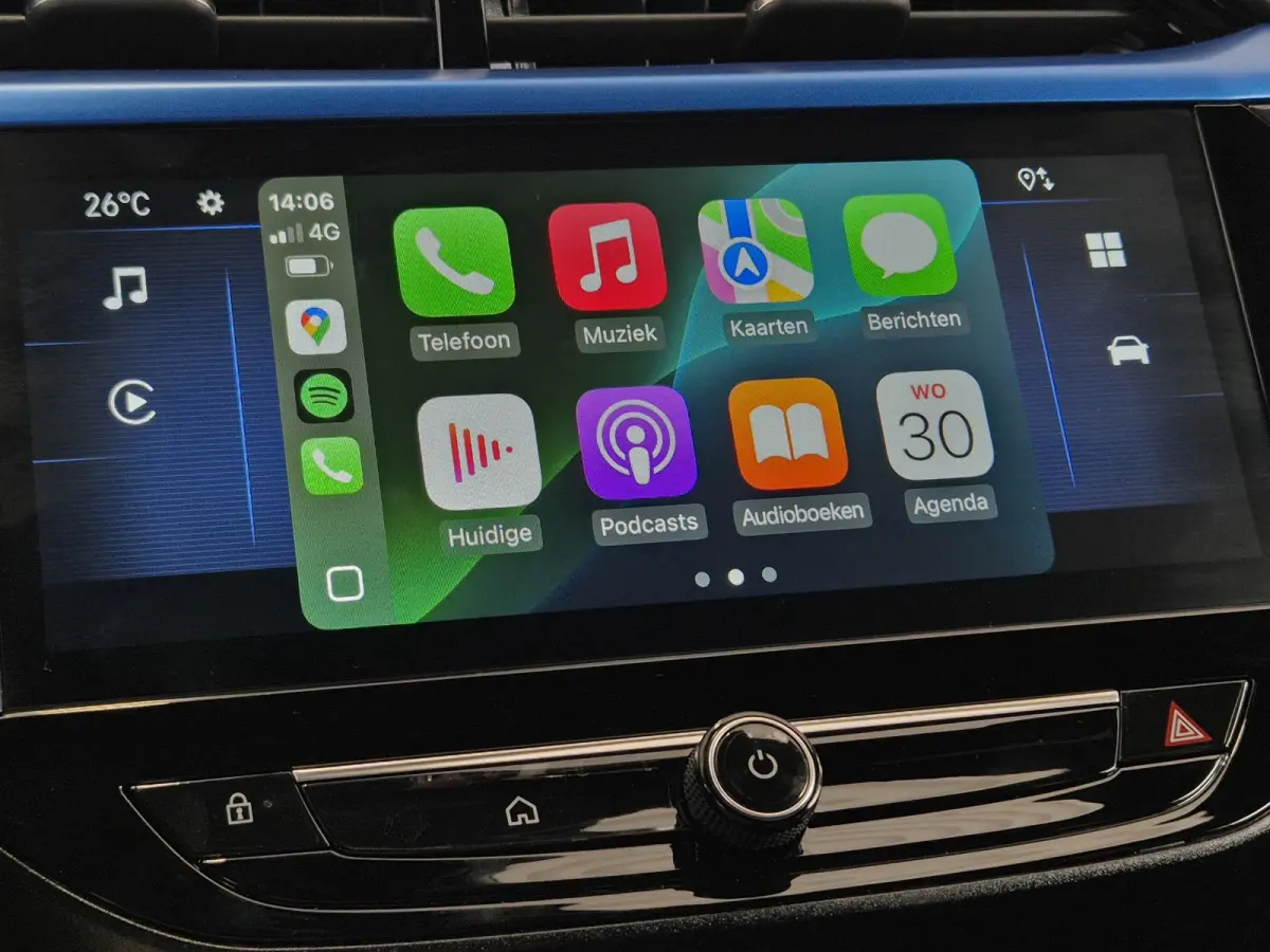 1.2 Turbo Hybrid Yes Automaat | Apple Carplay/Android Auto | Parkeersensoren Achter | Stoelverwarming | Stuurverwarming |