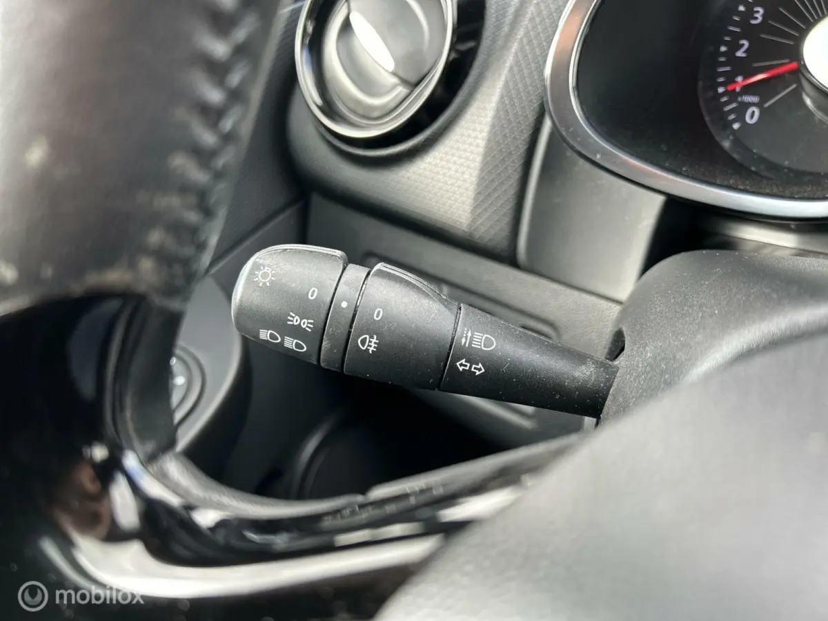 Clio Dynamique | | NAVI | CRUISE | DAB