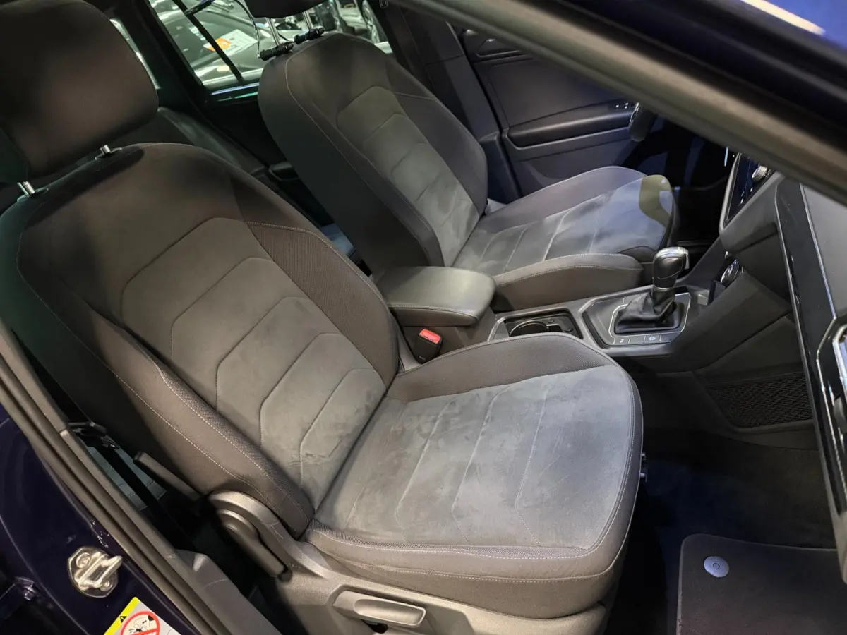 1.4 TSI ACT R-LINE PANO/V-COCKPIT/NAVI/LED/ECC/PDC/CRUISE///