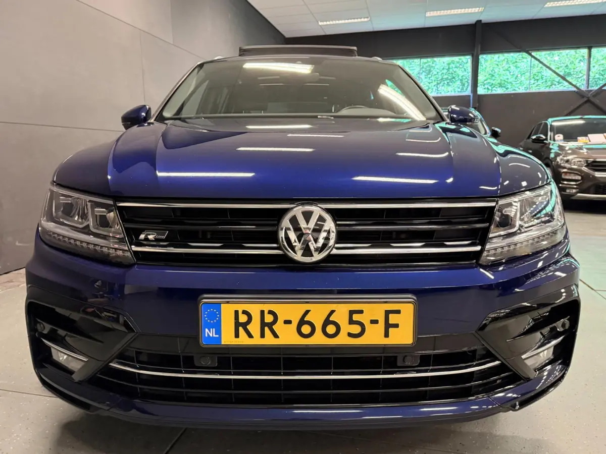 1.4 TSI ACT R-LINE PANO/V-COCKPIT/NAVI/LED/ECC/PDC/CRUISE///