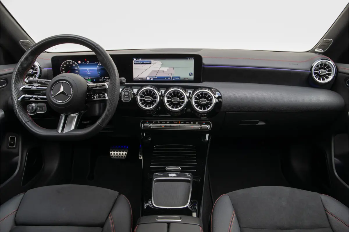 250 e AMG Premium, Nightpack, Pano, Key-Less, Burmester, Hybrid 2024