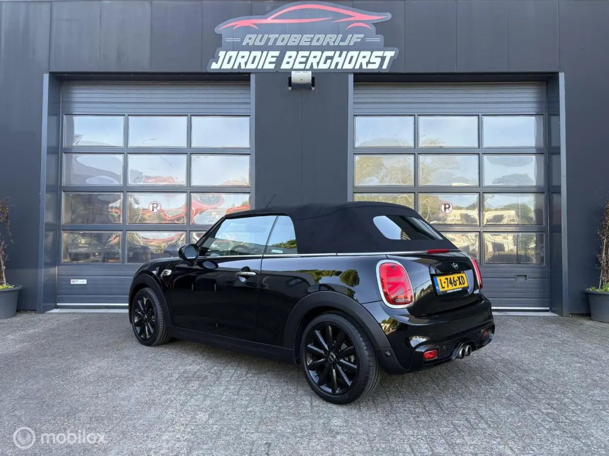 2.0 S Chili Cabrio