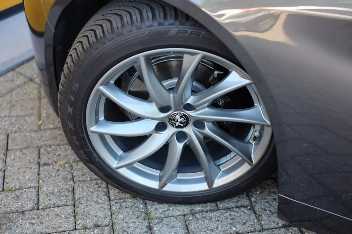 2.2 Super / TOPSTAAT / Dealer Onderhouden / 6 Bak / Navi / Camera / Cognac Leder / Xenon