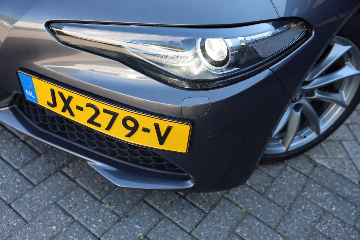 2.2 Super / TOPSTAAT / Dealer Onderhouden / 6 Bak / Navi / Camera / Cognac Leder / Xenon