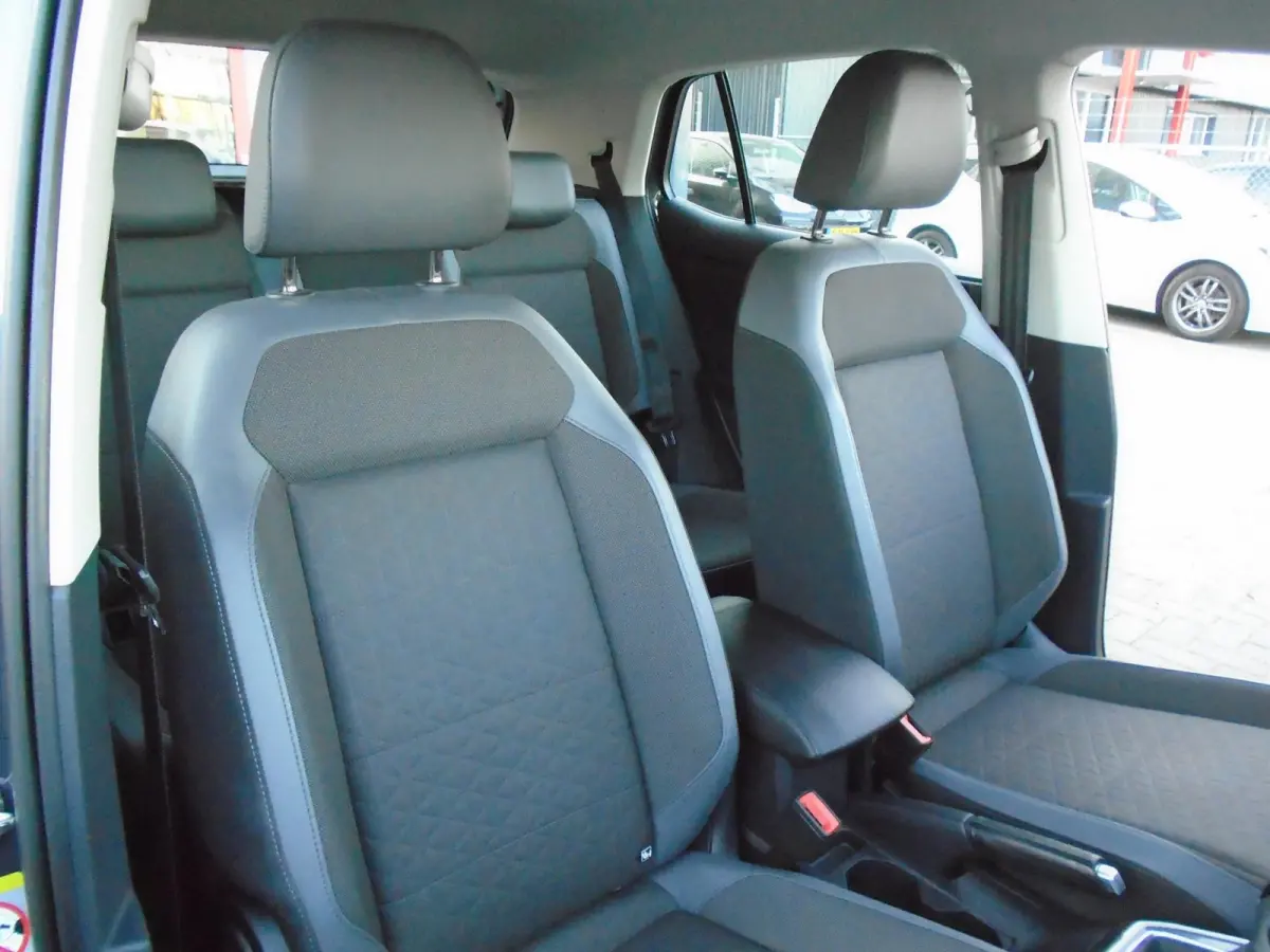 1.0 TSI Style,Automaat,Cruise,Clima