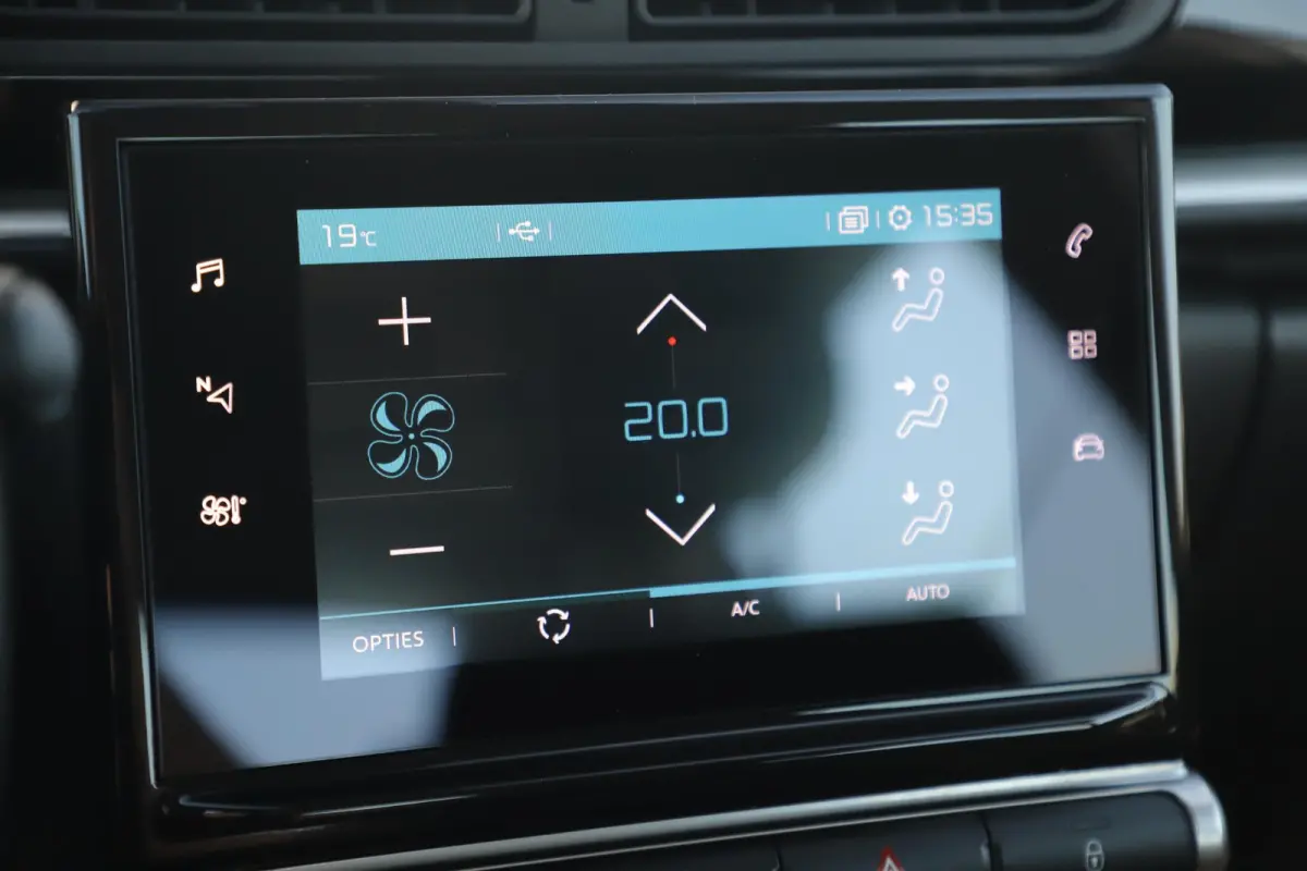 1.2 PureTech Feel DB Riem Vervangen Navigatie Clima Cruise Carplay Android Rijstrooksensor Parkeersensor