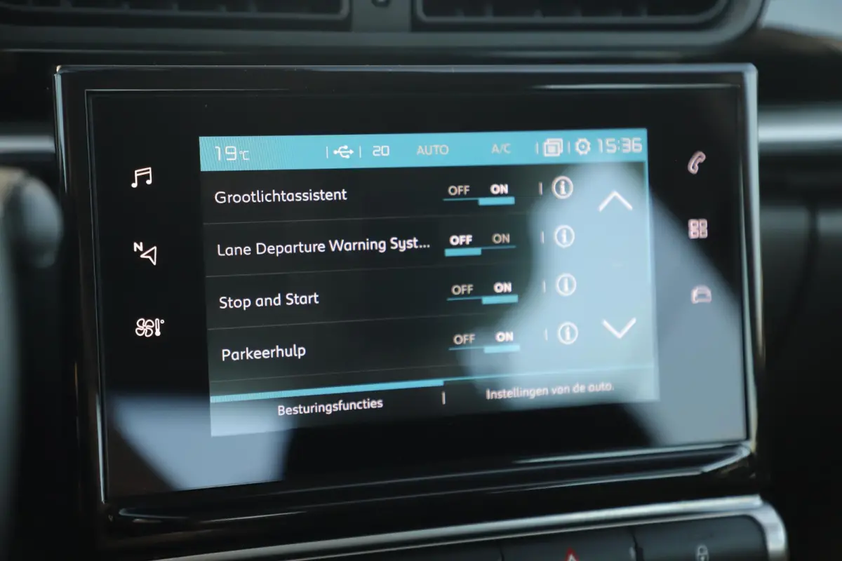 1.2 PureTech Feel DB Riem Vervangen Navigatie Clima Cruise Carplay Android Rijstrooksensor Parkeersensor