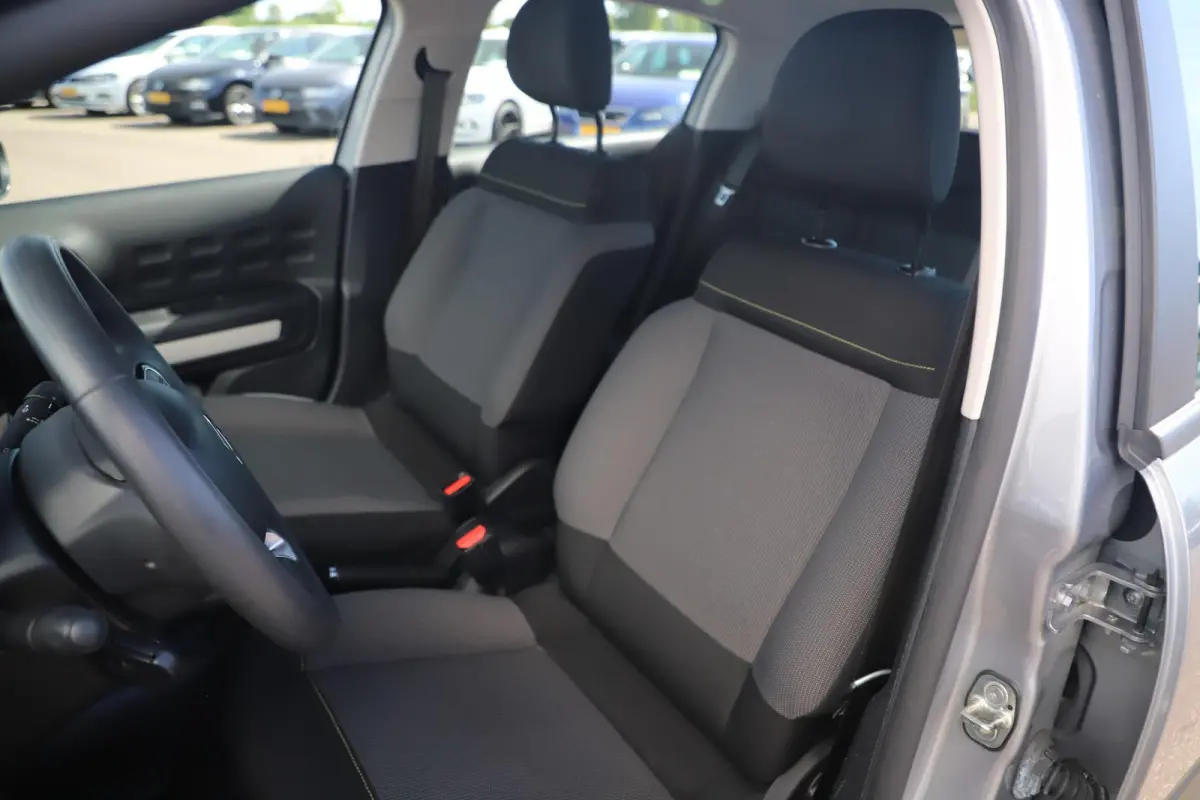 1.2 PureTech Feel DB Riem Vervangen Navigatie Clima Cruise Carplay Android Rijstrooksensor Parkeersensor