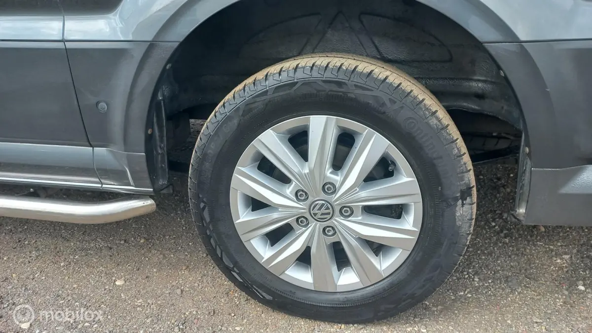 Bestel 35 2.0 TDI L3H3 DC Highline/5PERSOONS