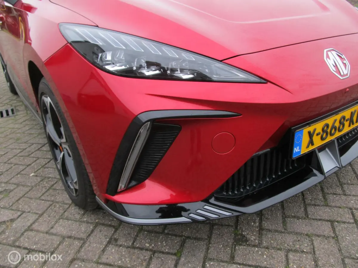 AWD XPOWER 64 kWh met 436 PK met 49000 km, met NAP pas