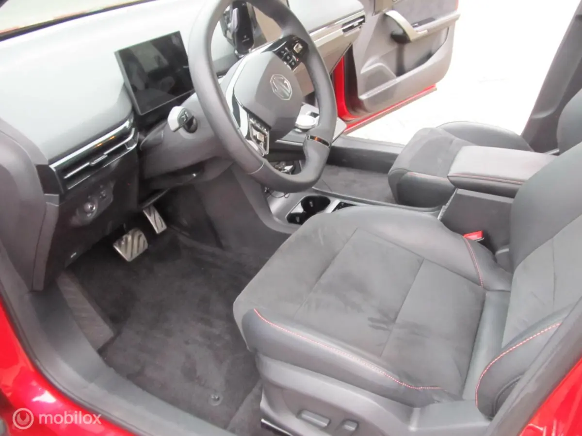 AWD XPOWER 64 kWh met 436 PK met 49000 km, met NAP pas