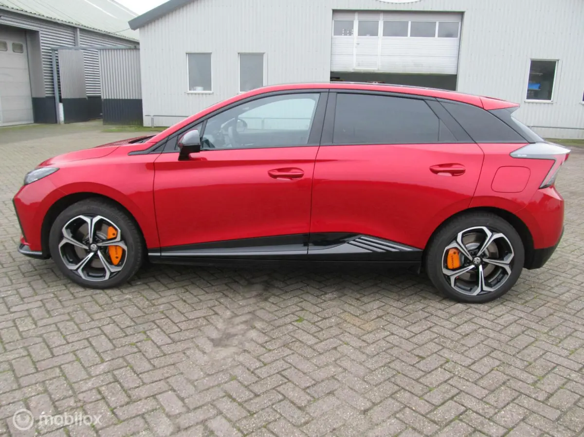 AWD XPOWER 64 kWh met 436 PK met 49000 km, met NAP pas