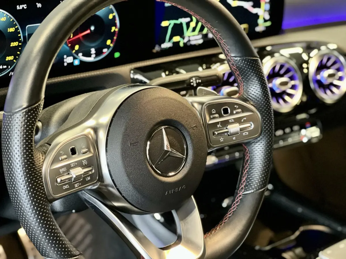 180 AMG | Pano | Camera | Widescreen | Sfeerverlichting |
