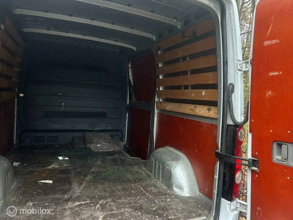 Bestel 28 2.0 TDI L1H1 BM Baseline