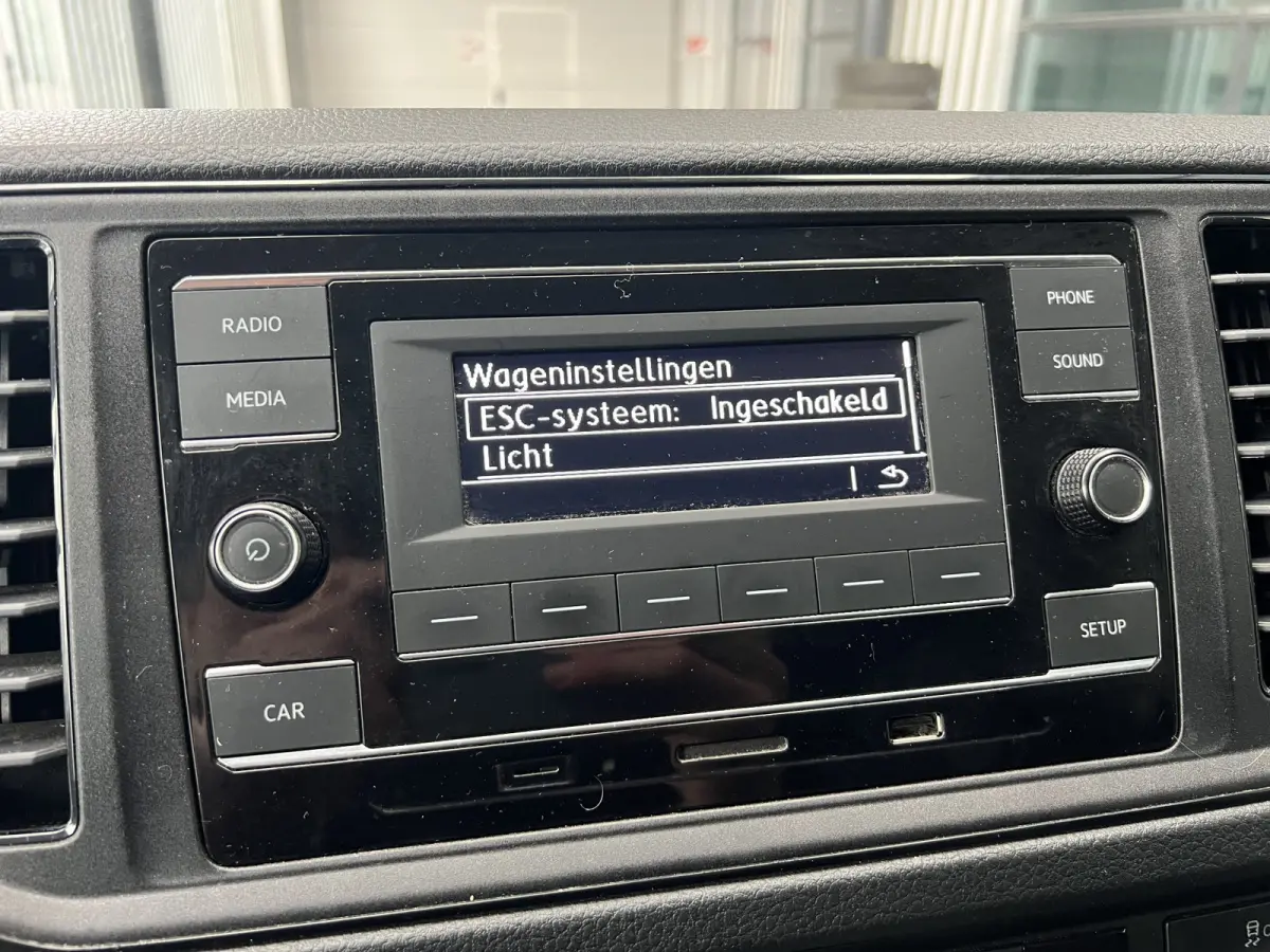 35 2.0 TDI L4 Comfortline | BAKWAGEN / MEUBELBAK | LAADKLEP