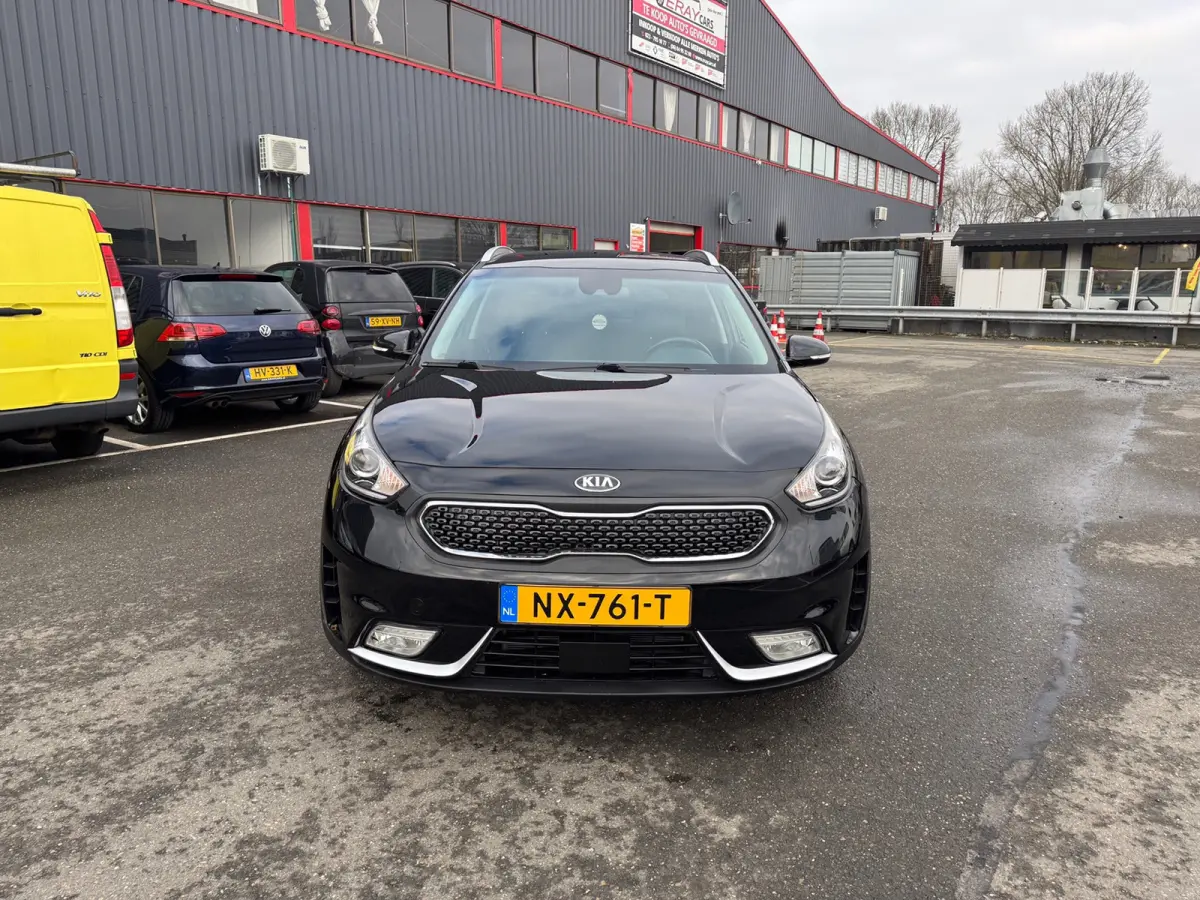 1.6 GDi Hybrid First Edition / NAP / SP VLG /
