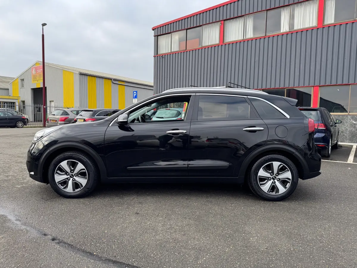 1.6 GDi Hybrid First Edition / NAP / SP VLG /