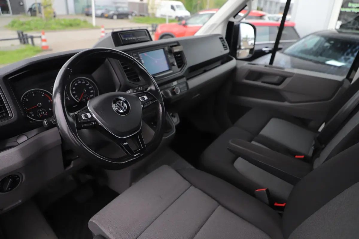 35 2.0 TDI L4 4Motion Highline 177PK Automaat TIJHOF Luchtvering Deep Black Metallic Stuur & Stoelverwarming Navigatie Carplay Android Full LED 1290KG Laadvermogen!