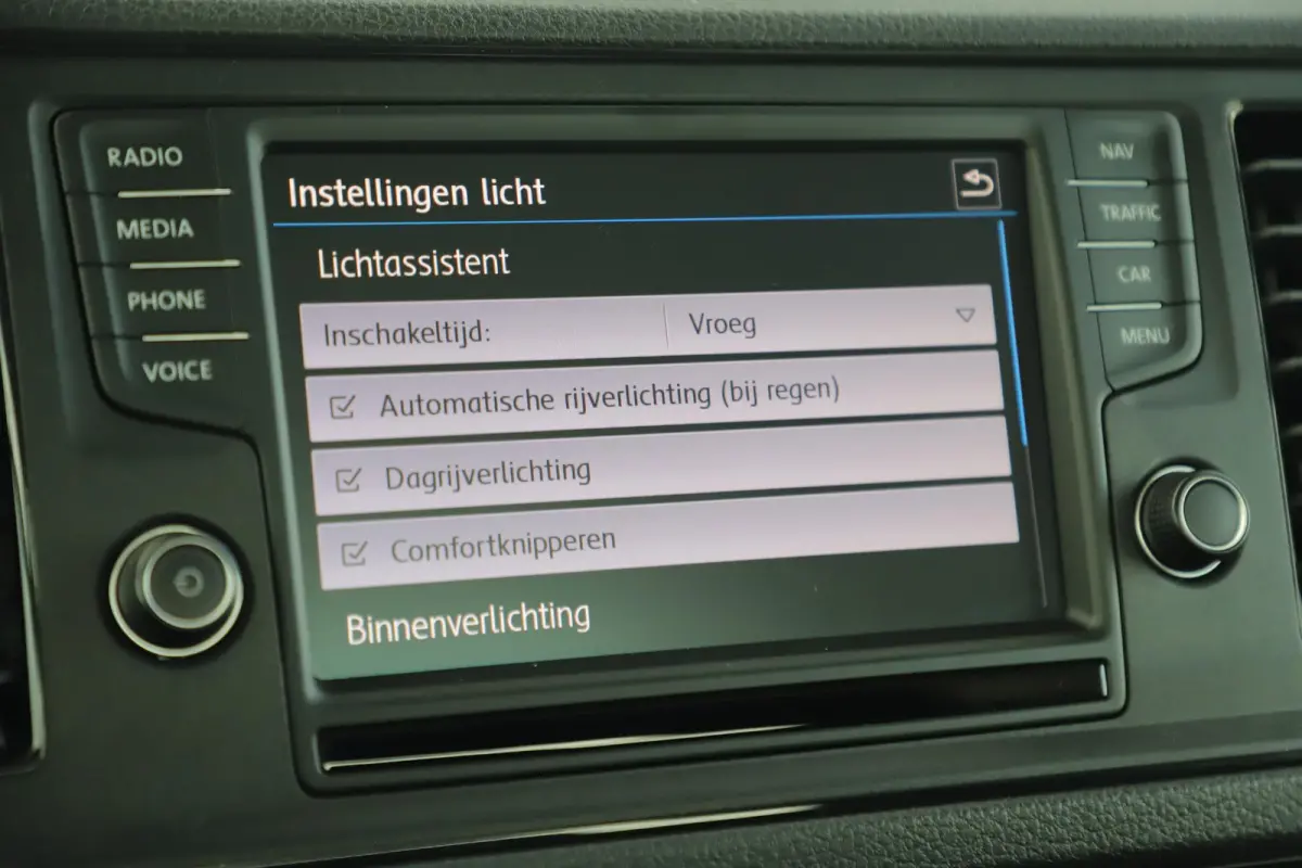 35 2.0 TDI L4 4Motion Highline 177PK Automaat TIJHOF Luchtvering Deep Black Metallic Stuur & Stoelverwarming Navigatie Carplay Android Full LED 1290KG Laadvermogen!