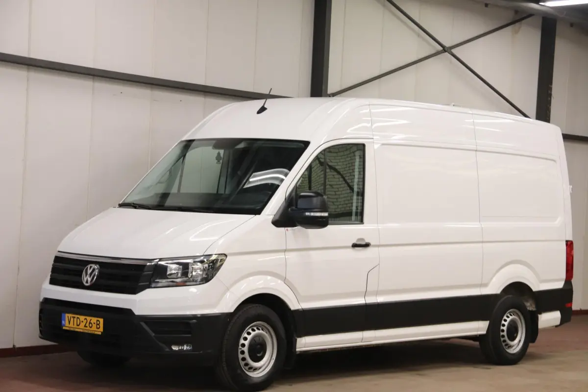 35 2.0 TDI 140PK L3H3 EURO 6 3000KG trekvermogen Volkswagen Crafter 35 2.0 TDI 140PK L3H3 (oude L2H2) EURO 6