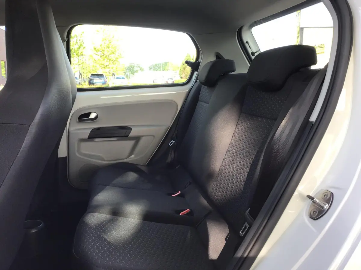 1.0 Style Intense I 1e Eigen I Dealer Onderh. I Airco I Stoelverw. I Elec Ramen I New Apk + Kln Brt I Isofix I Centr deur