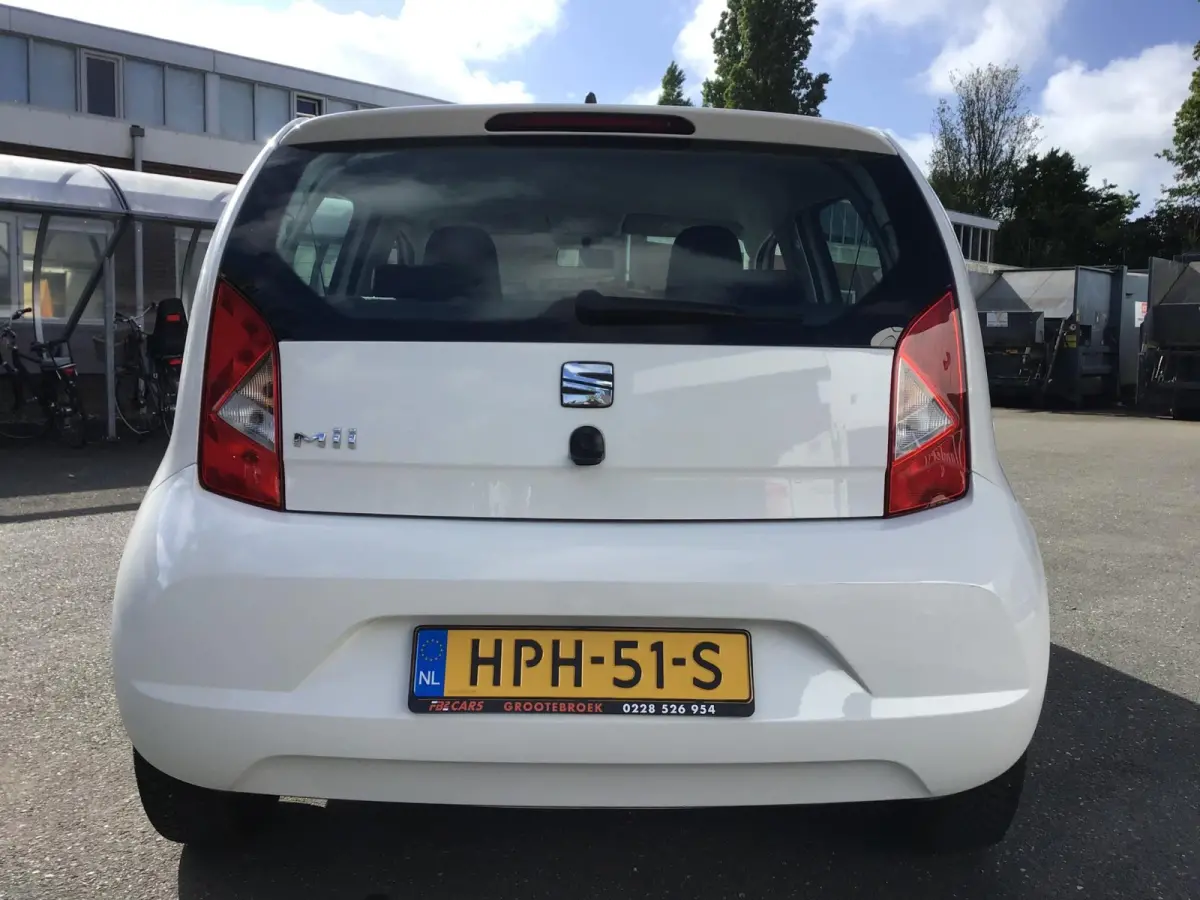 1.0 Style Intense I 1e Eigen I Dealer Onderh. I Airco I Stoelverw. I Elec Ramen I New Apk + Kln Brt I Isofix I Centr deur