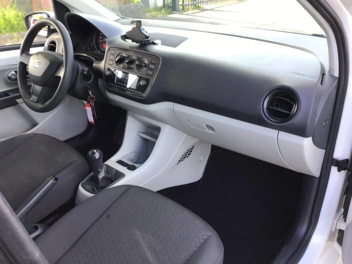 1.0 Style Intense I 1e Eigen I Dealer Onderh. I Airco I Stoelverw. I Elec Ramen I New Apk + Kln Brt I Isofix I Centr deur