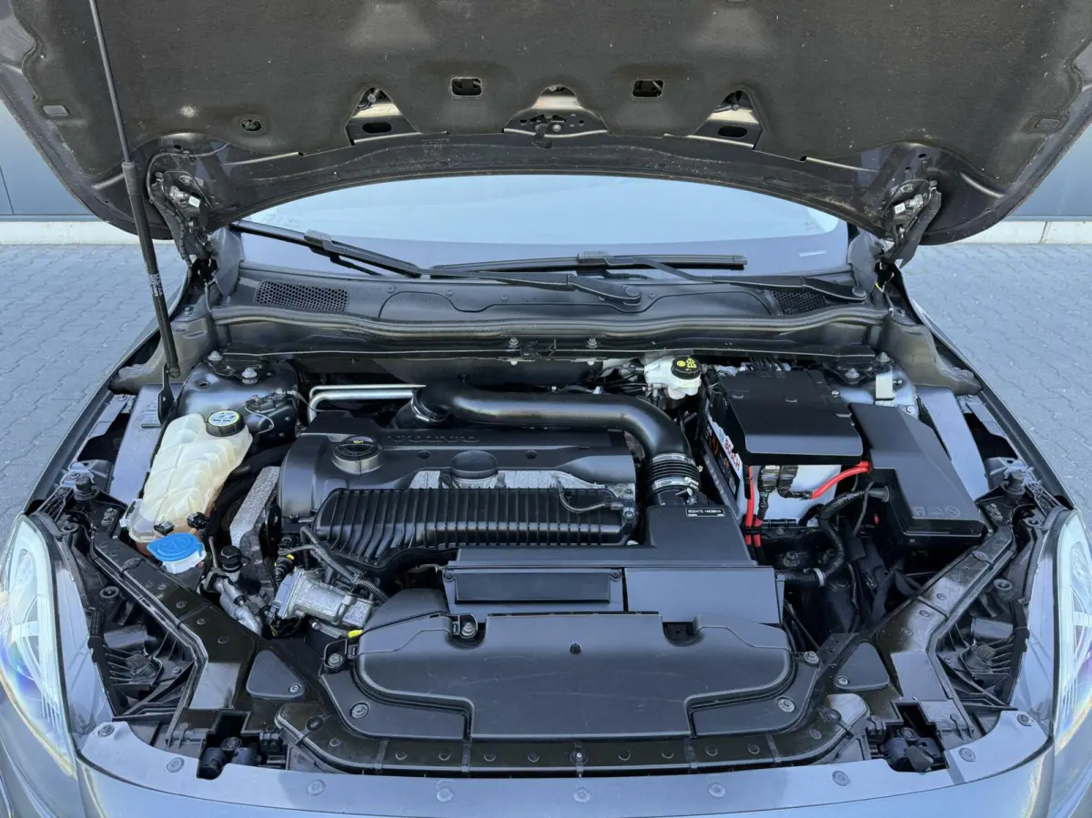 2.5 T5 AWD Summum Leder - Xenon - 5 Cilinder - Uniek